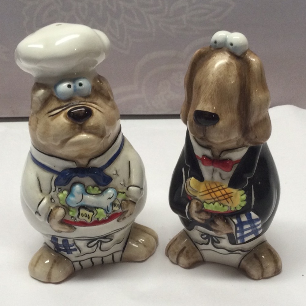 Original salt and pepper dogs